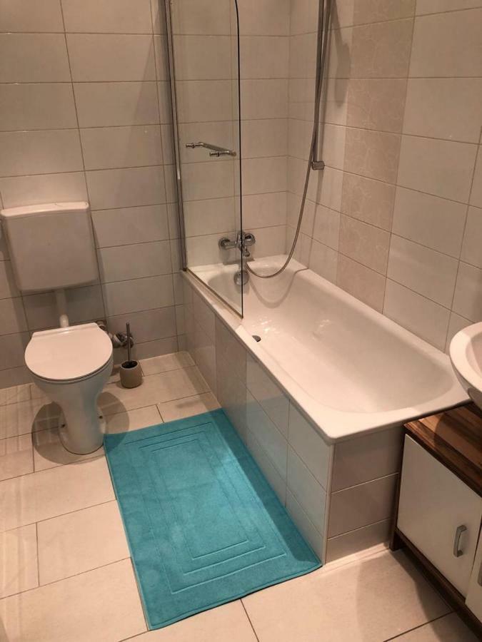 Apartment 8 Salzburg Bagian luar foto